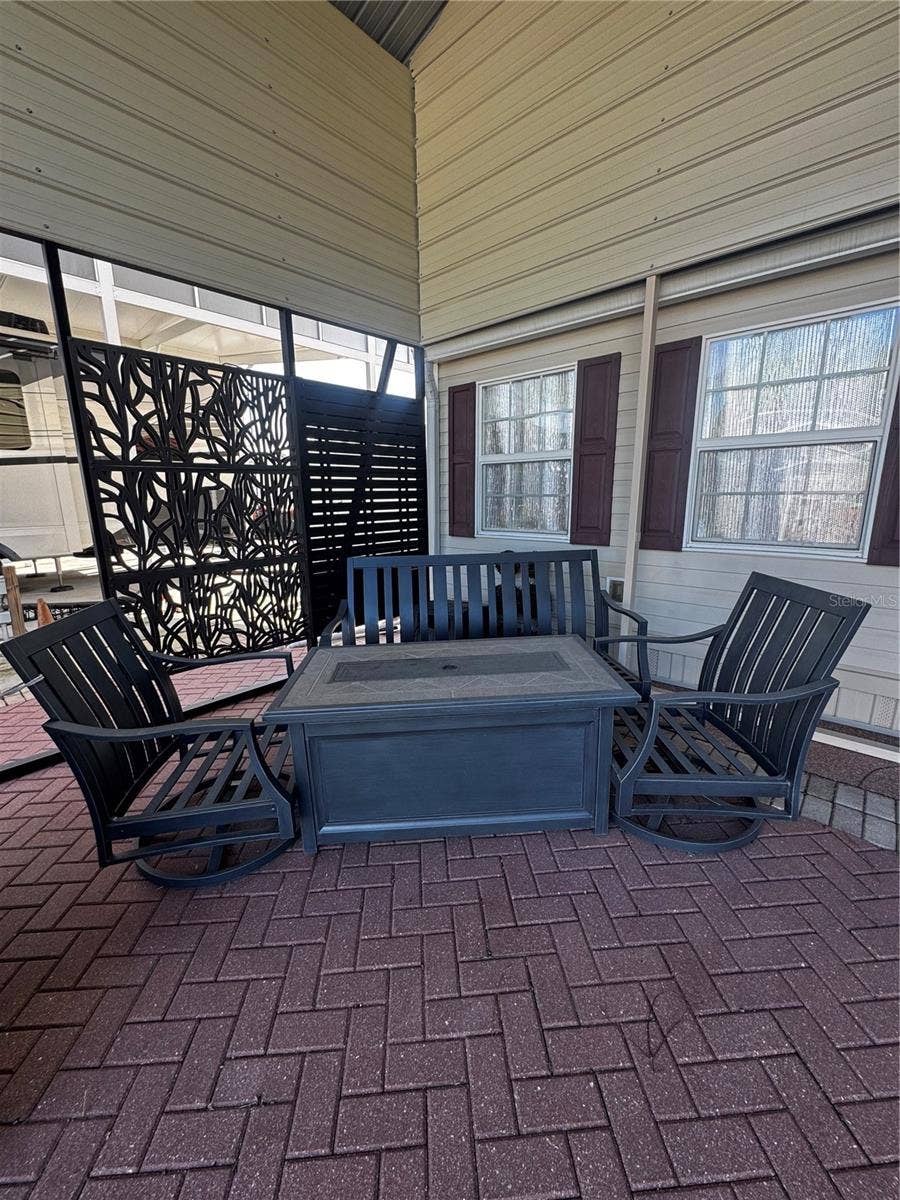 321 ST GEORGE DRIVE, Davenport, FL 33837 Relax under the port in your sitting area