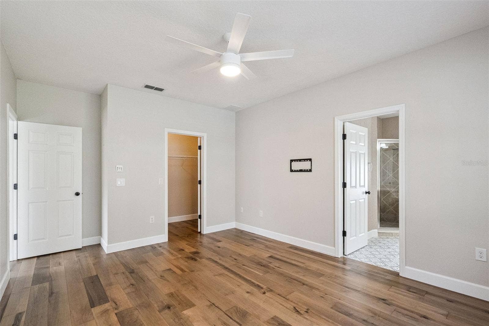 30132 SANDBUNKER LANE, Sorrento, FL 32776
