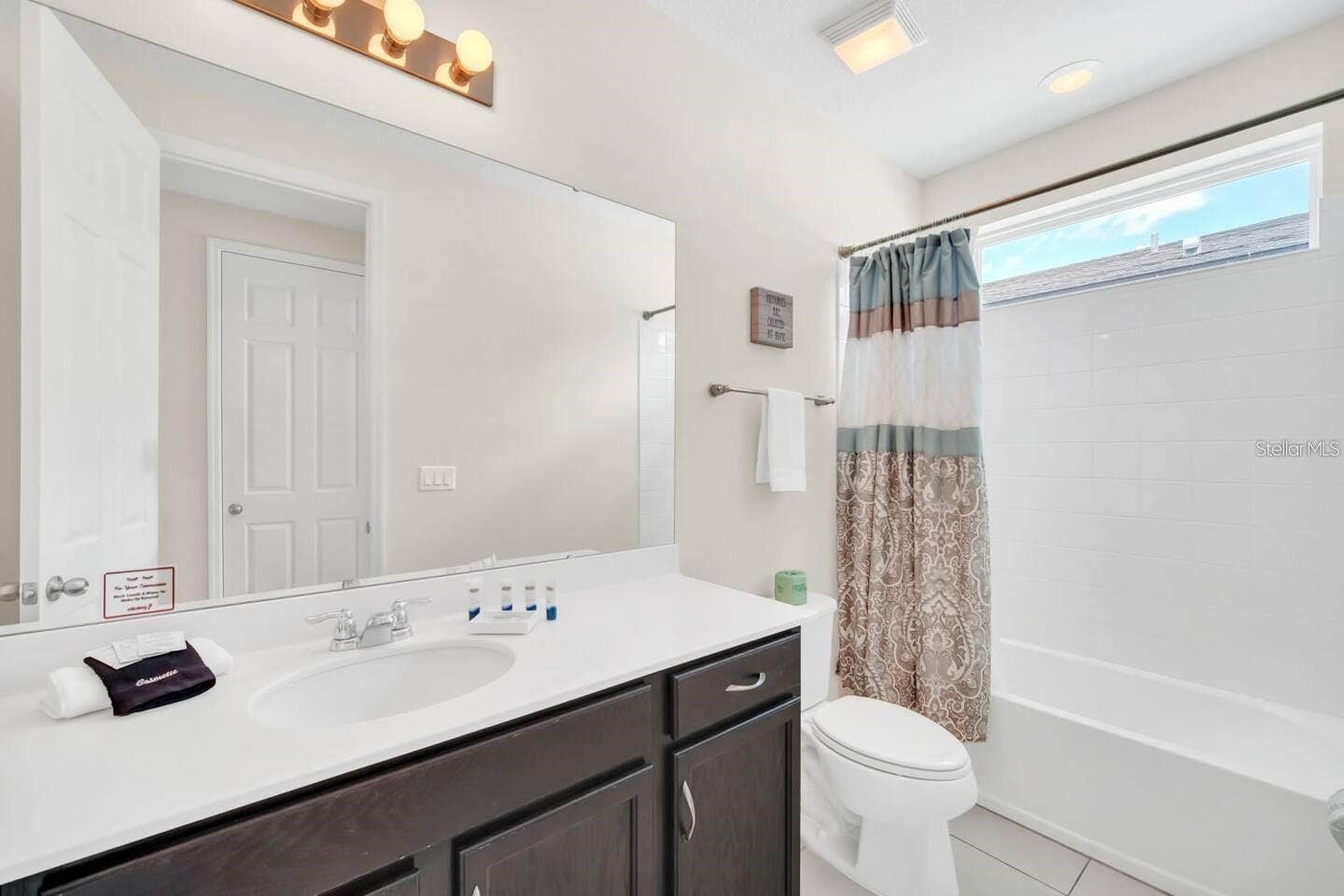9009 EGRET MILLS TERRACE, Kissimmee, FL 34747