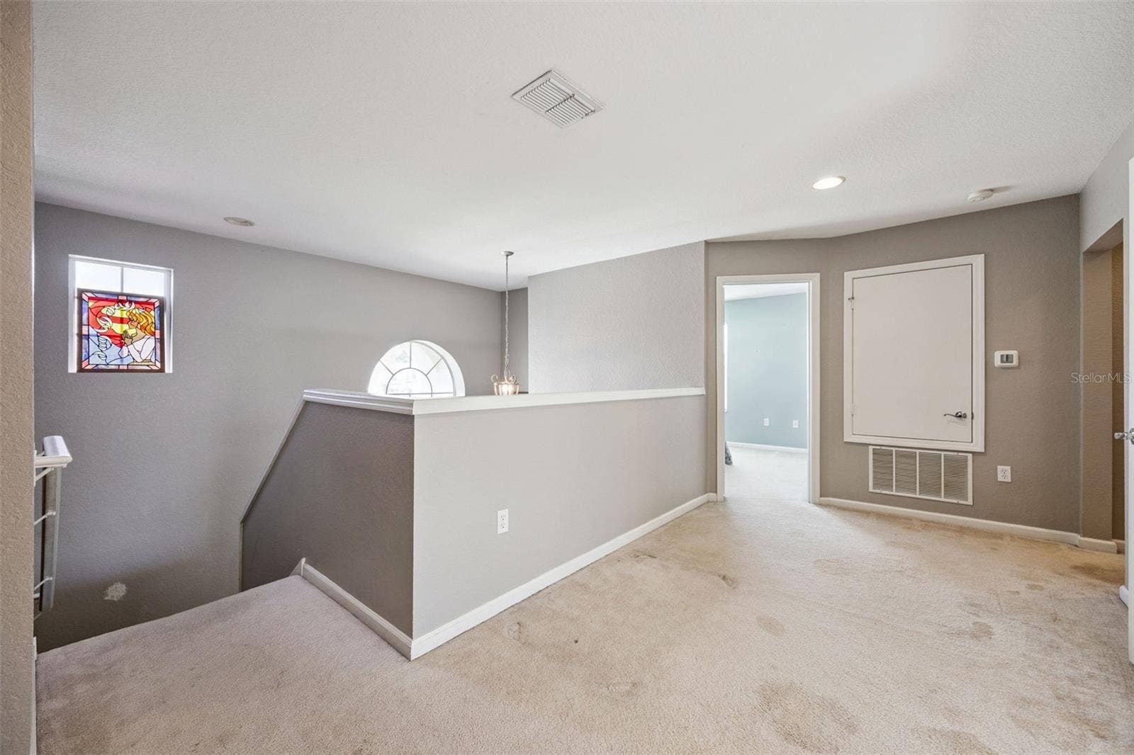 1140 TOLUKE POINT, Orlando, FL 32828 Oversized landing