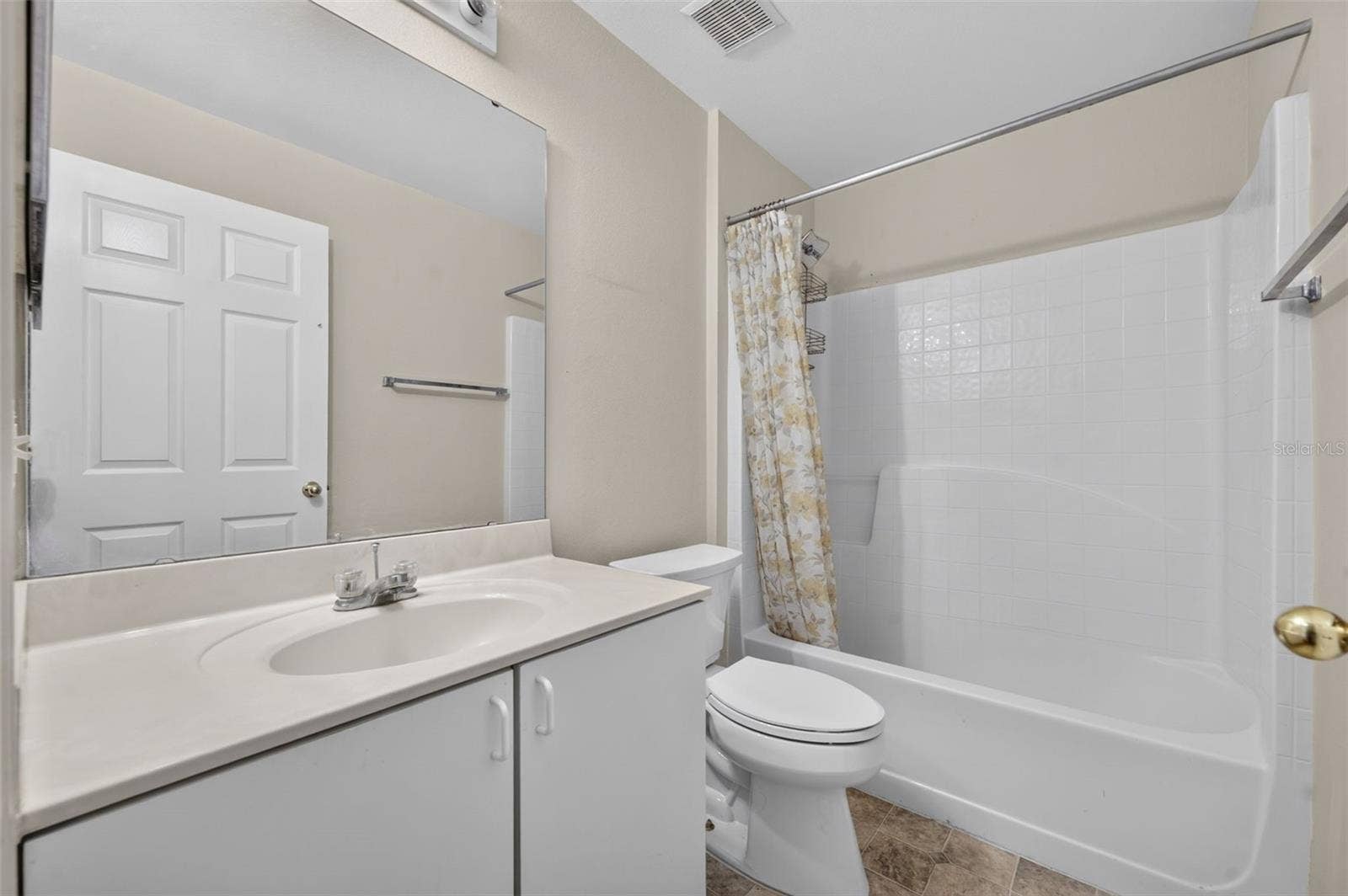 2018 WEKIVA RESERVE BOULEVARD, Apopka, FL 32703 2018 WEKIVA RESERVE BOULEVARD, Apopka, FL 32703