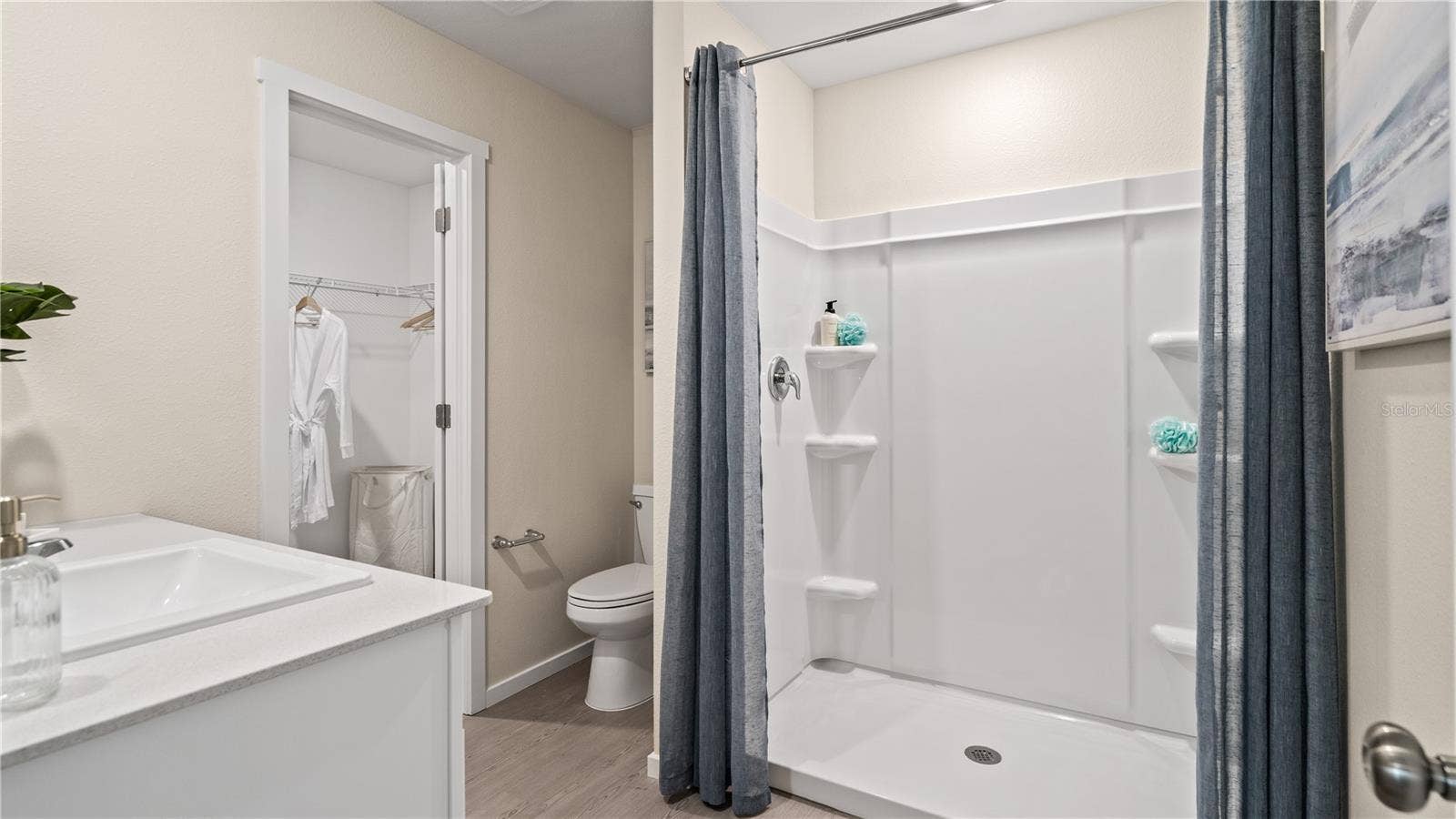 2235 JENNIO DRIVE, Haines City, FL 33844 2235 JENNIO DRIVE, Haines City, FL 33844