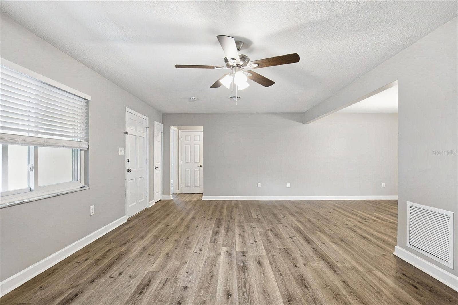 1838 GREENHILL DRIVE, Clearwater, FL 33755 1838 GREENHILL DRIVE, Clearwater, FL 33755