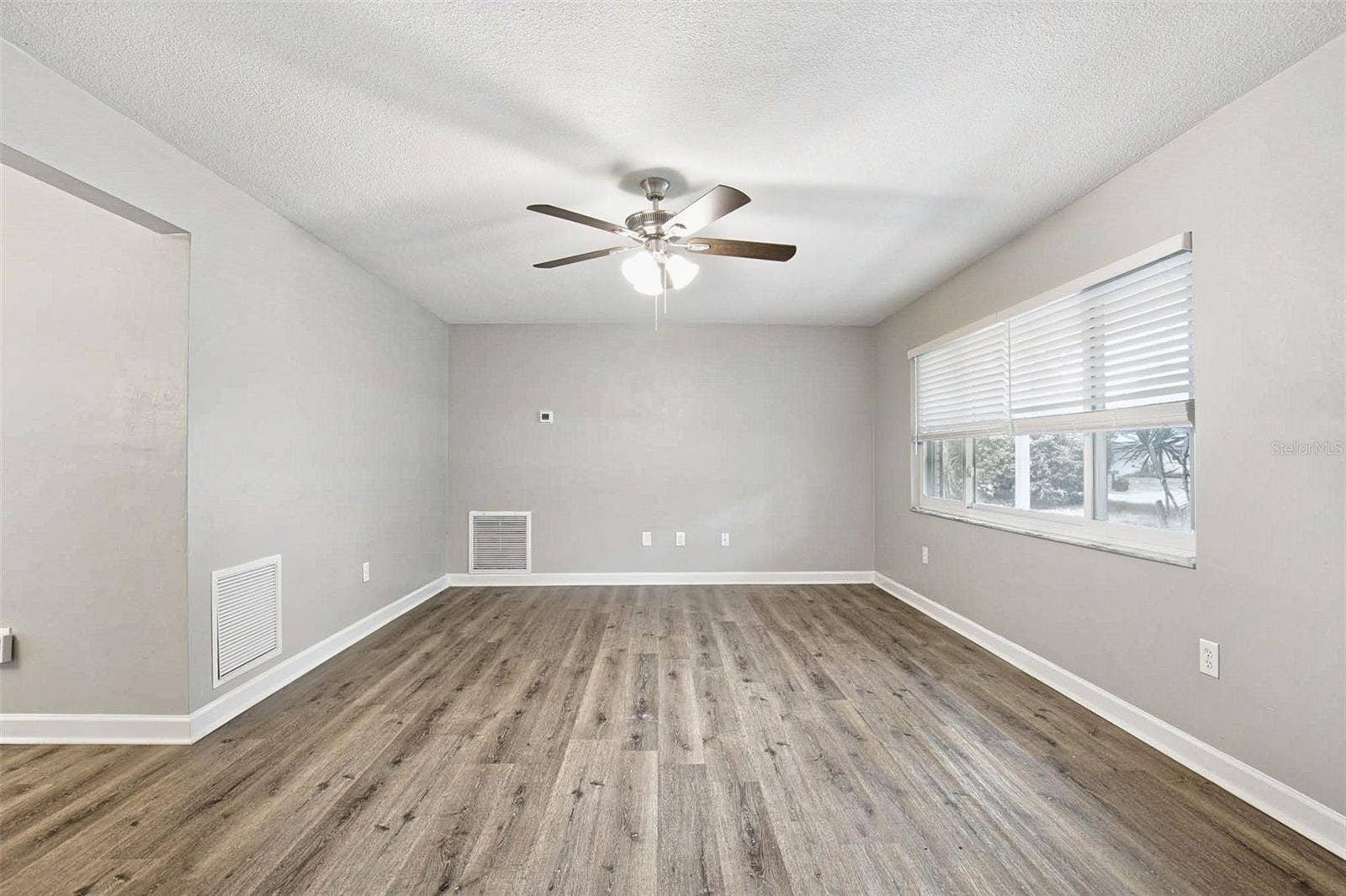 1838 GREENHILL DRIVE, Clearwater, FL 33755 1838 GREENHILL DRIVE, Clearwater, FL 33755