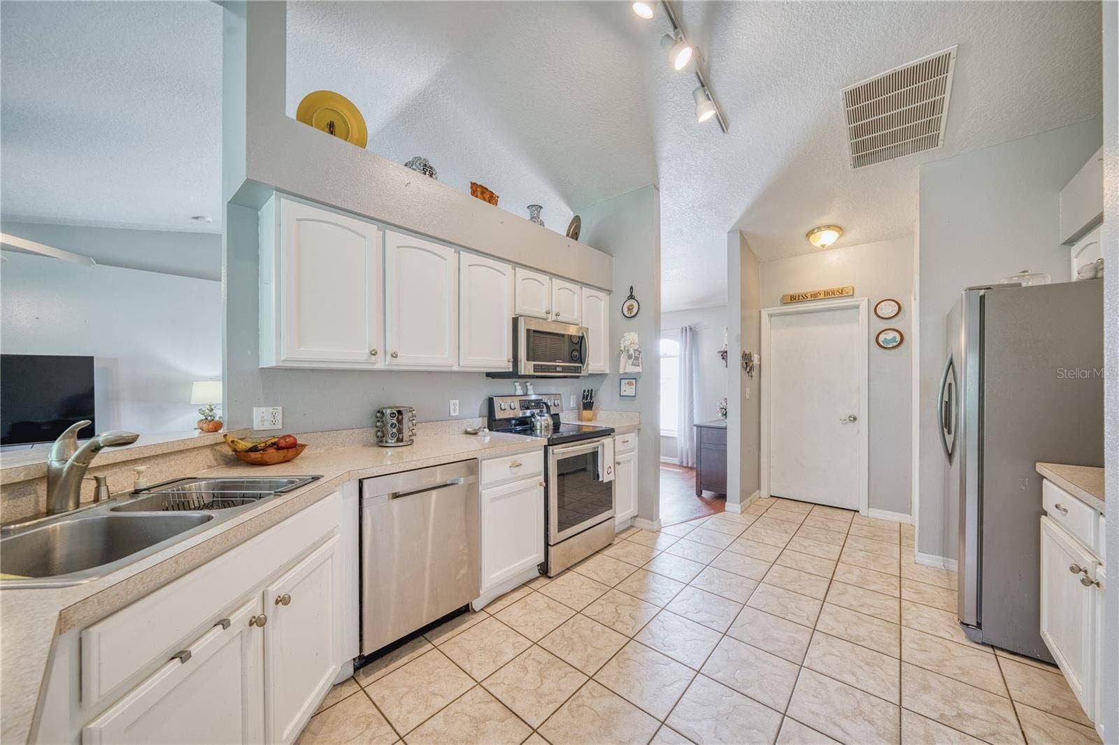 2234 SUMMER RAYE COURT, St Cloud, FL 34772 2234 SUMMER RAYE COURT, St Cloud, FL 34772