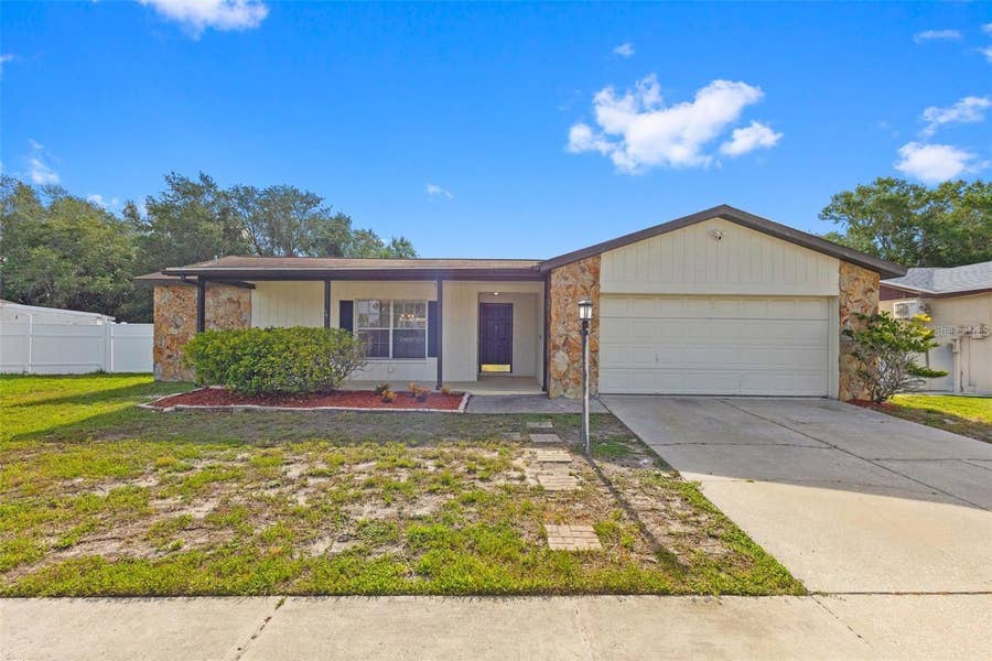 Property photo for 1358 FOXBORO DRIVE, Brandon, FL
