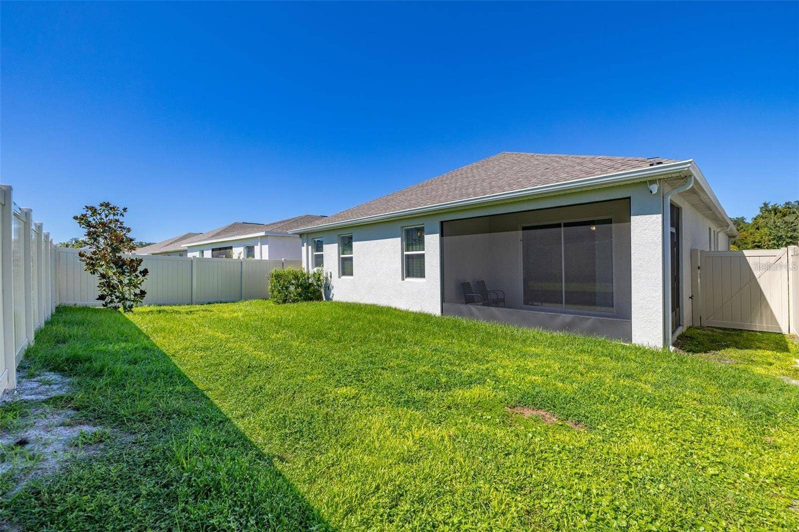 1739 GOOD NEIGHBOR LOOP, Kissimmee, FL 34744
