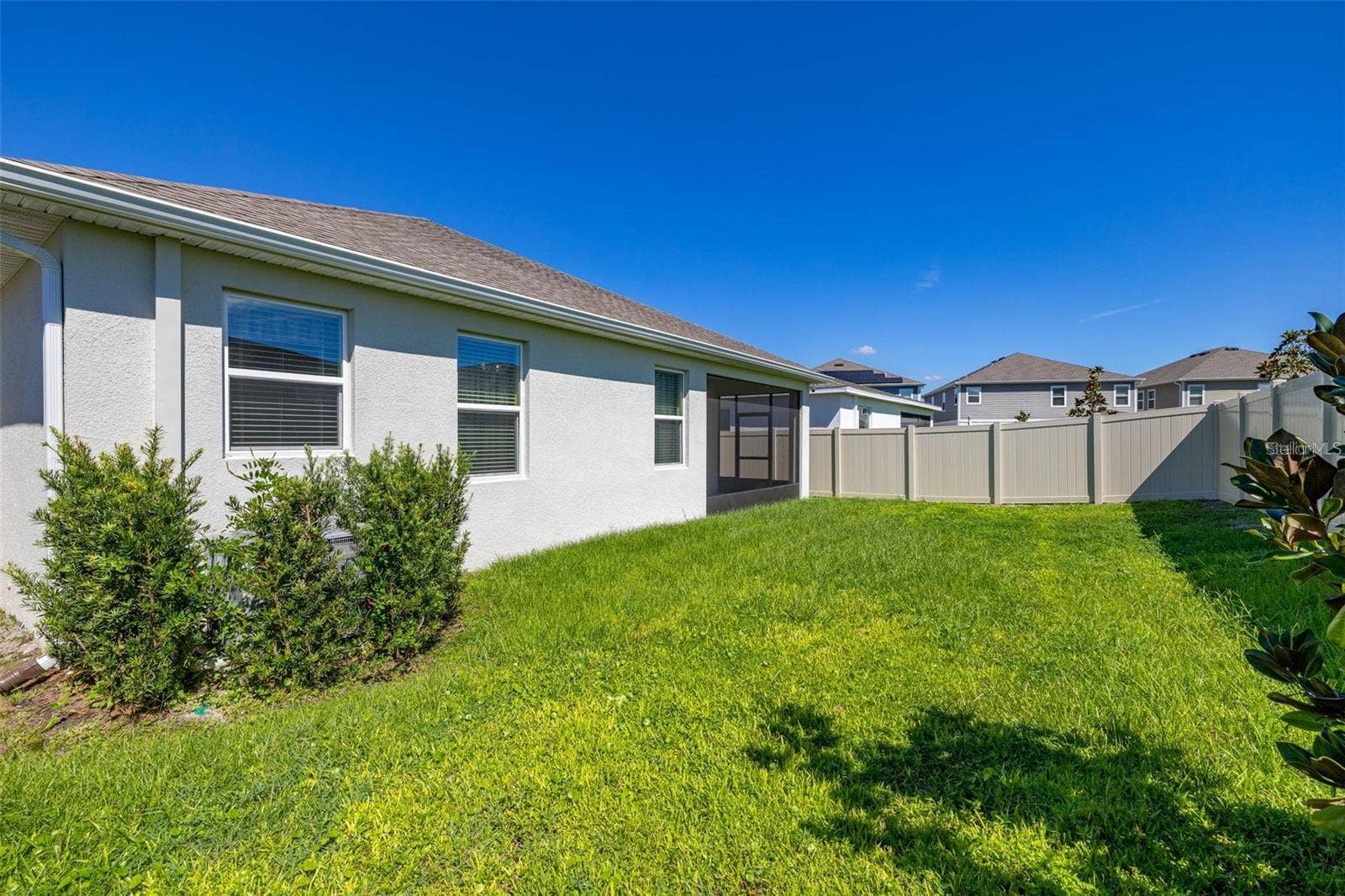 1739 GOOD NEIGHBOR LOOP, Kissimmee, FL 34744