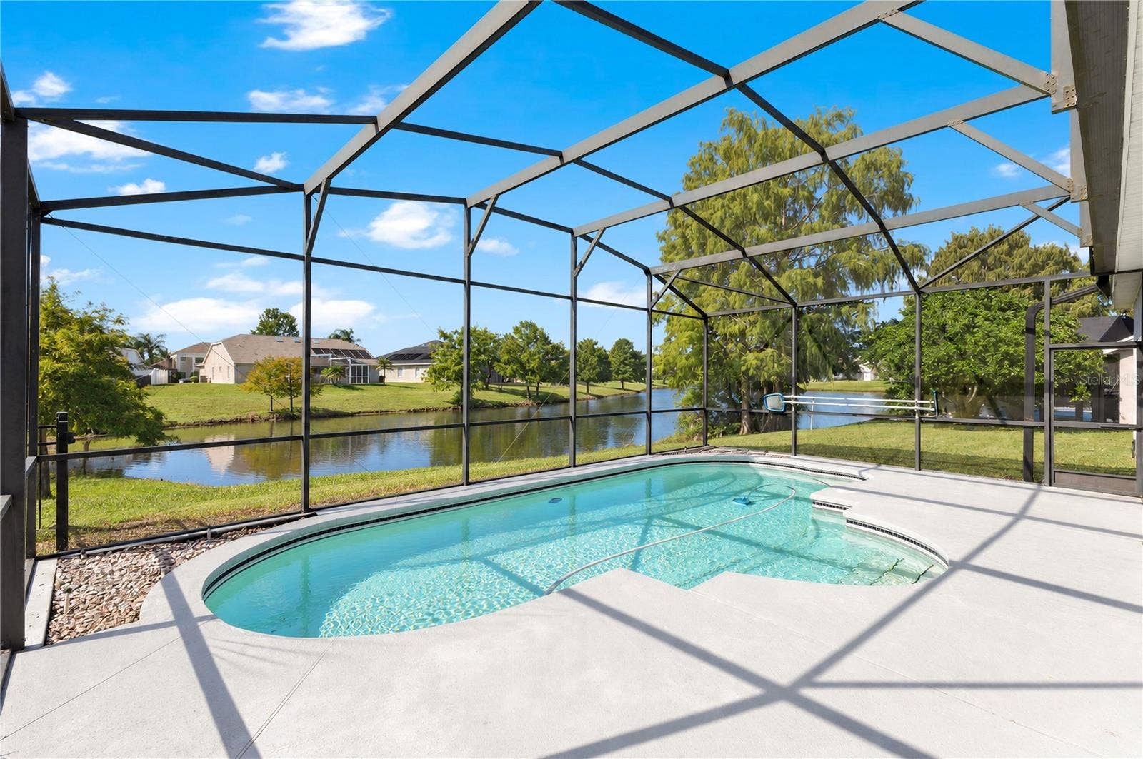 639 LAKEHAVEN CIRCLE, Orlando, FL 32828 639 LAKEHAVEN CIRCLE, Orlando, FL 32828