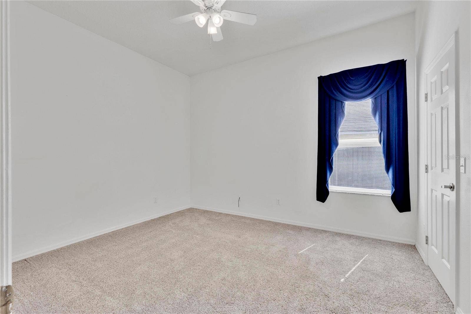 639 LAKEHAVEN CIRCLE, Orlando, FL 32828 639 LAKEHAVEN CIRCLE, Orlando, FL 32828