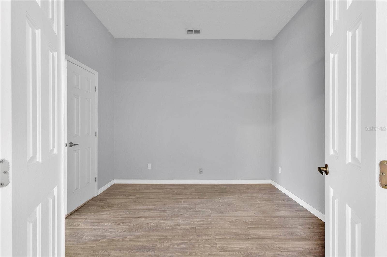 639 LAKEHAVEN CIRCLE, Orlando, FL 32828 639 LAKEHAVEN CIRCLE, Orlando, FL 32828