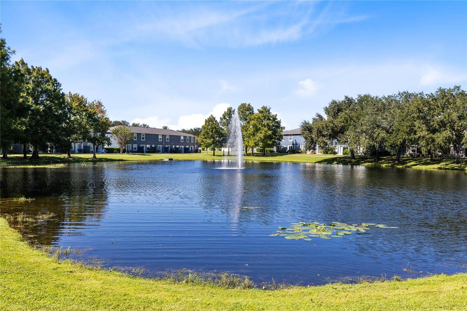 12916 LEXINGTON SUMMIT STREET, Orlando, FL 32828 Pond View