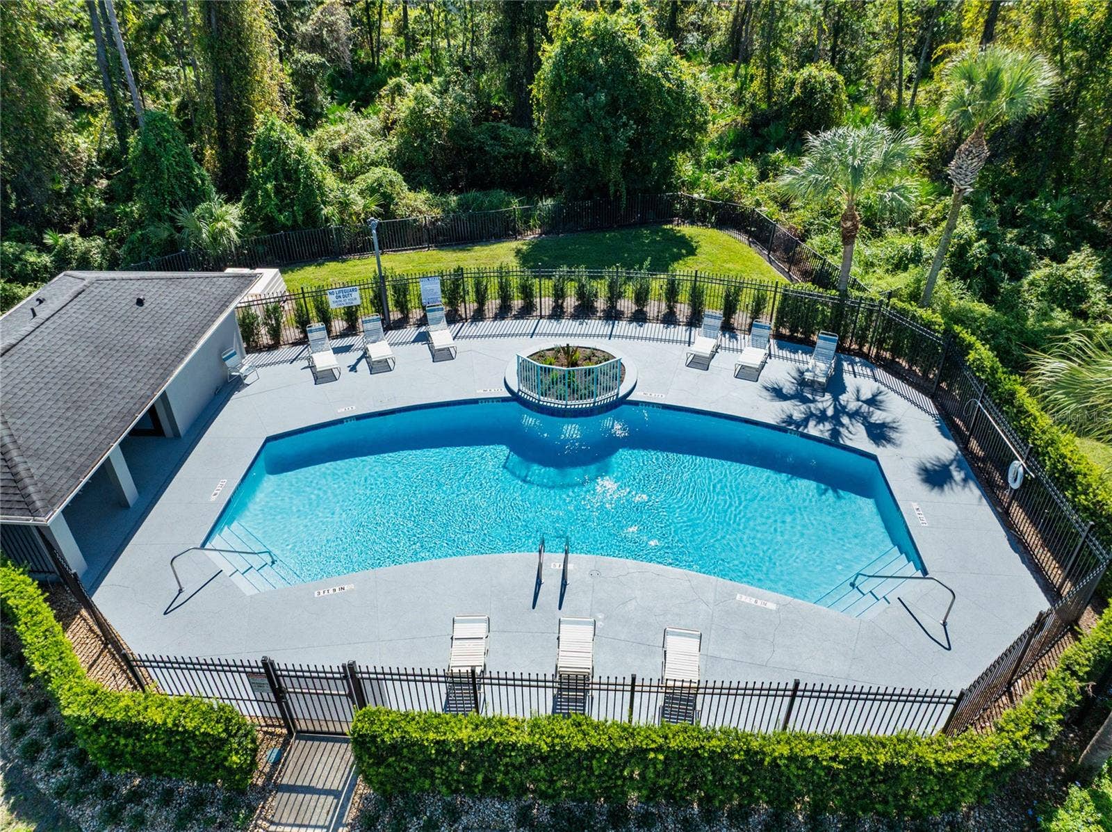 12916 LEXINGTON SUMMIT STREET, Orlando, FL 32828 Community Pool