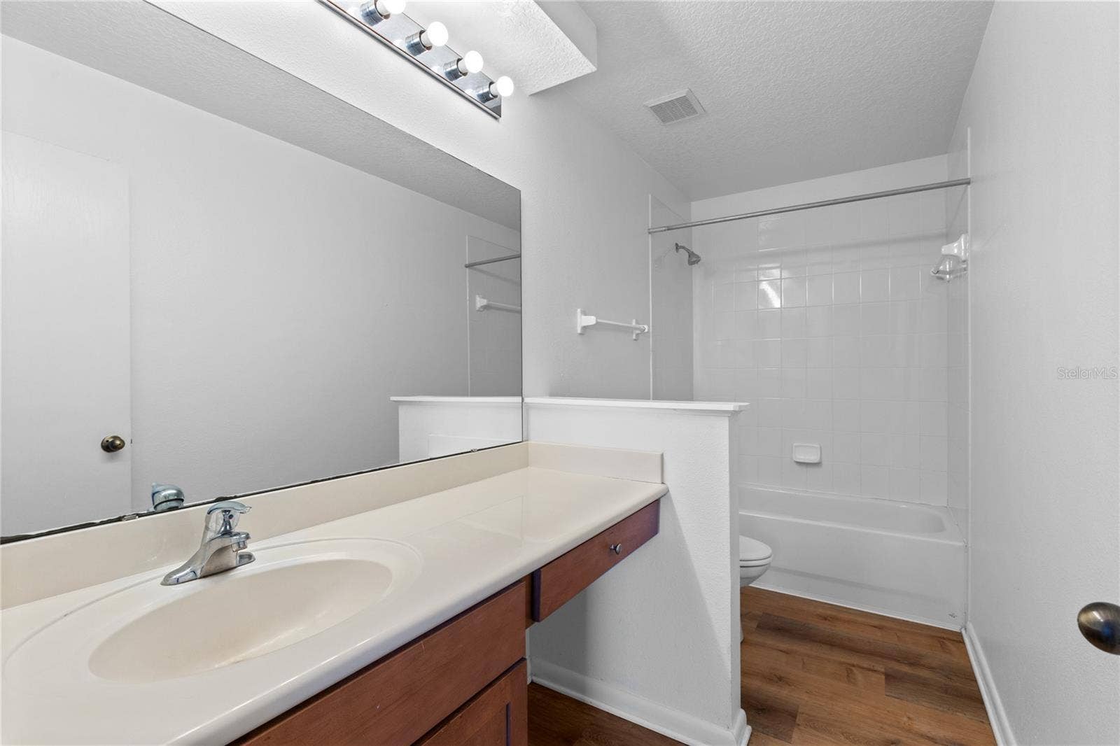 12916 LEXINGTON SUMMIT STREET, Orlando, FL 32828 Primary Bathroom