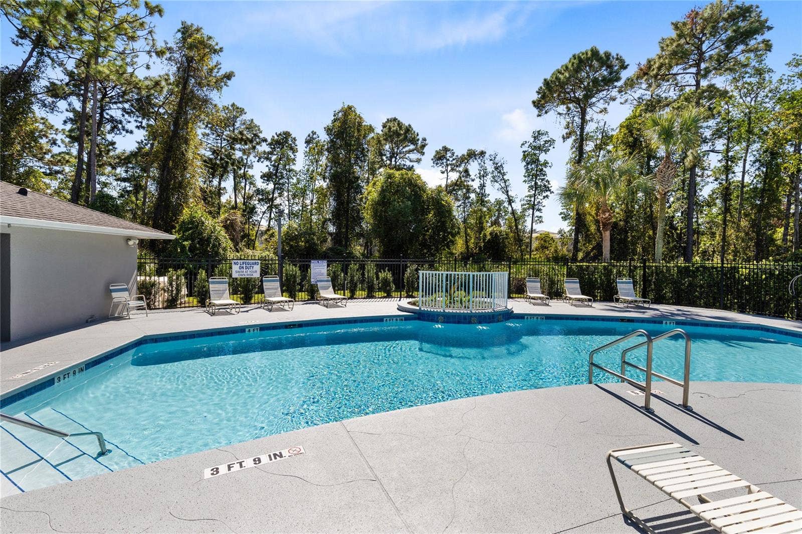 12916 LEXINGTON SUMMIT STREET, Orlando, FL 32828 Community Pool