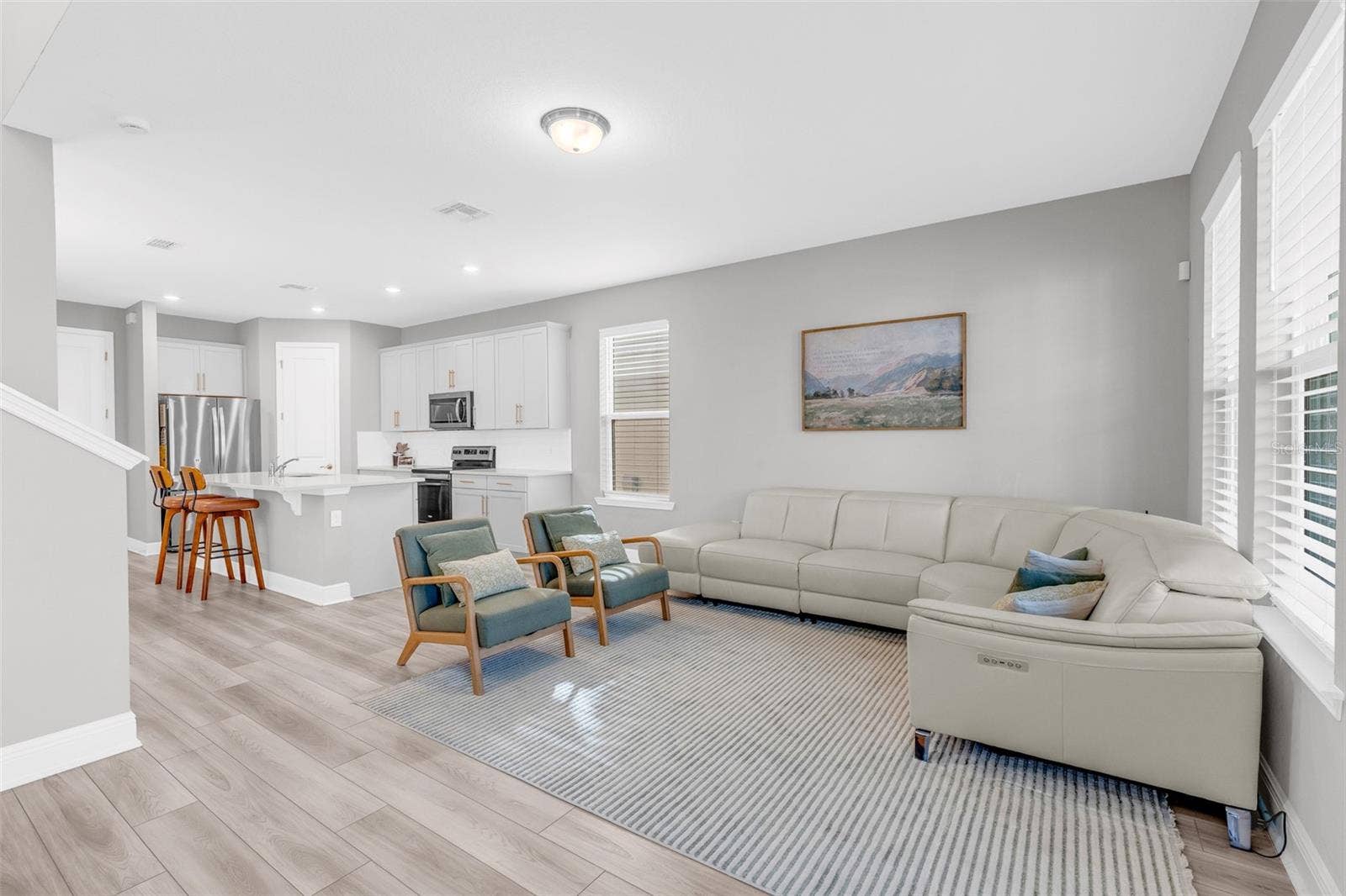 14026 FRASIER STREET, Winter Garden, FL 34787 Bright, open-concept living area
