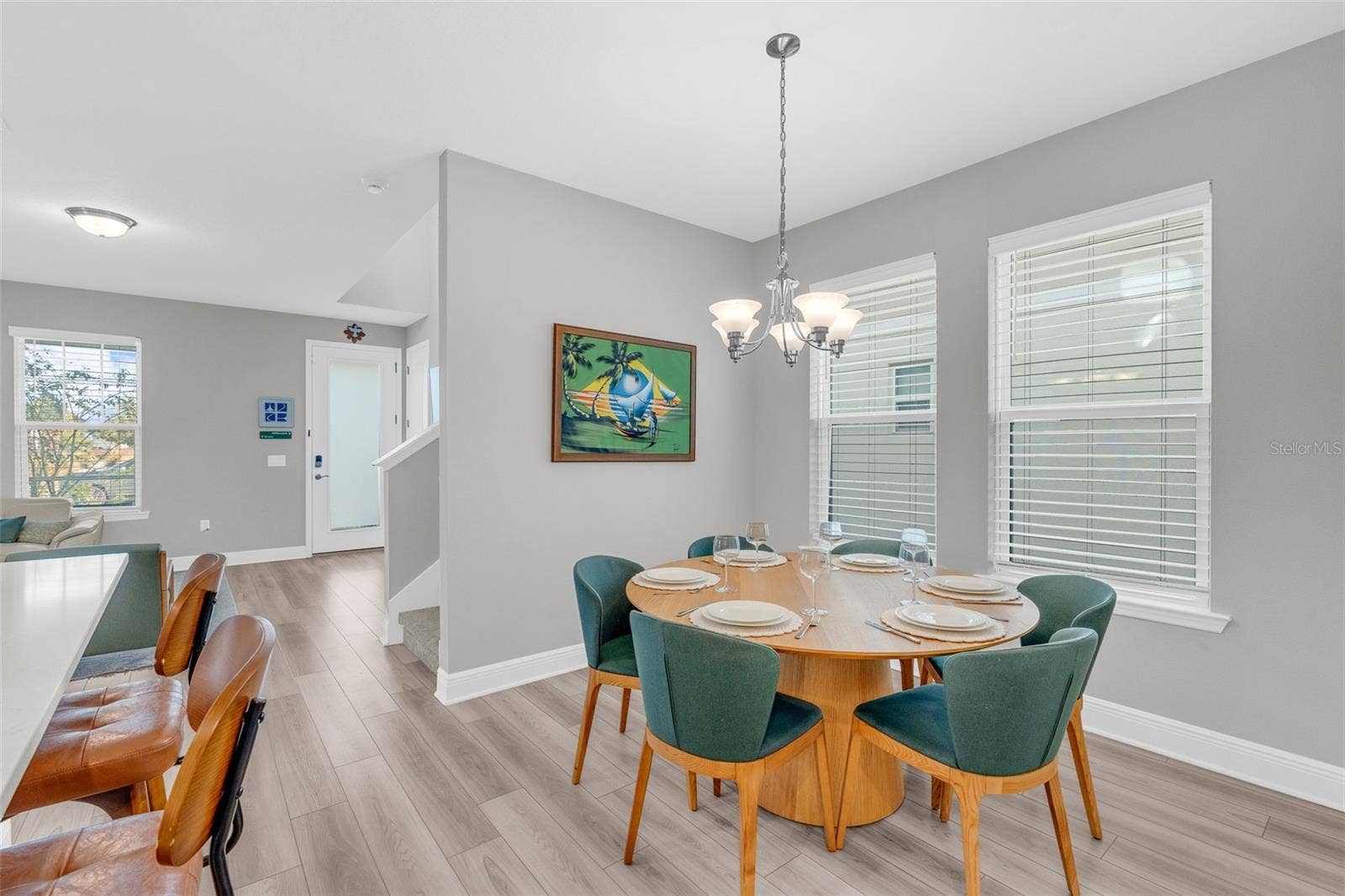 14026 FRASIER STREET, Winter Garden, FL 34787 Open dining area with windows overlooking the side yard