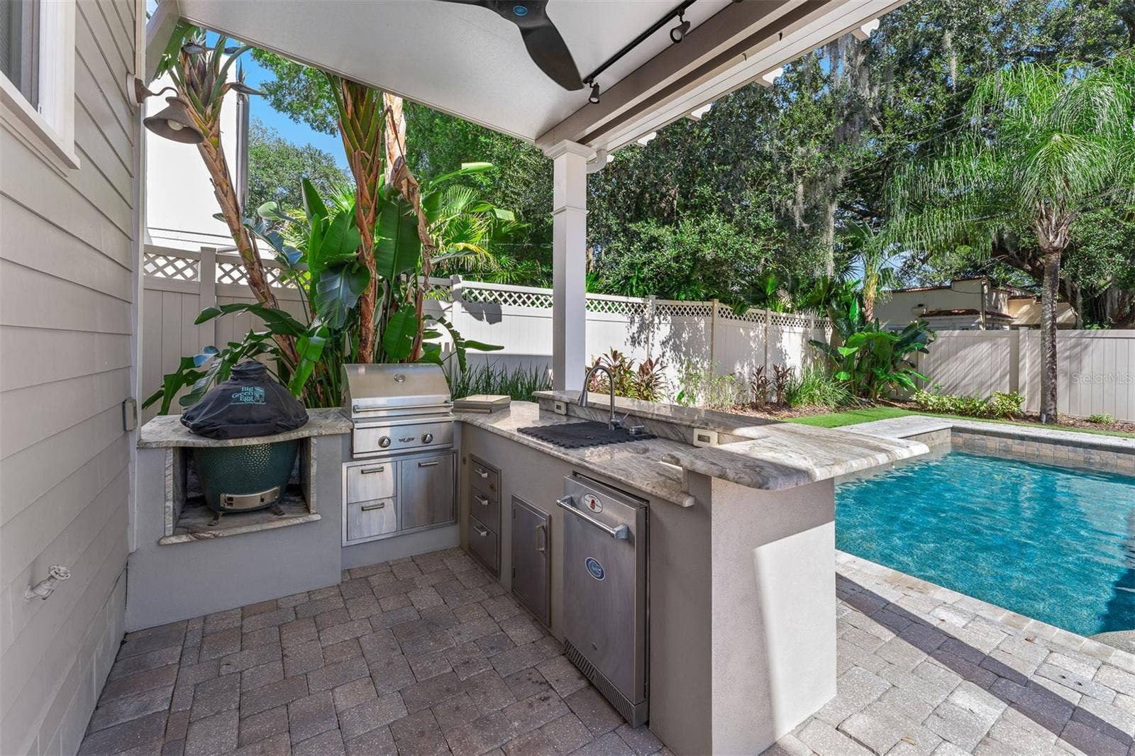 1629 DORMONT LANE, Orlando, FL 32804 1629 DORMONT LANE, Orlando, FL 32804