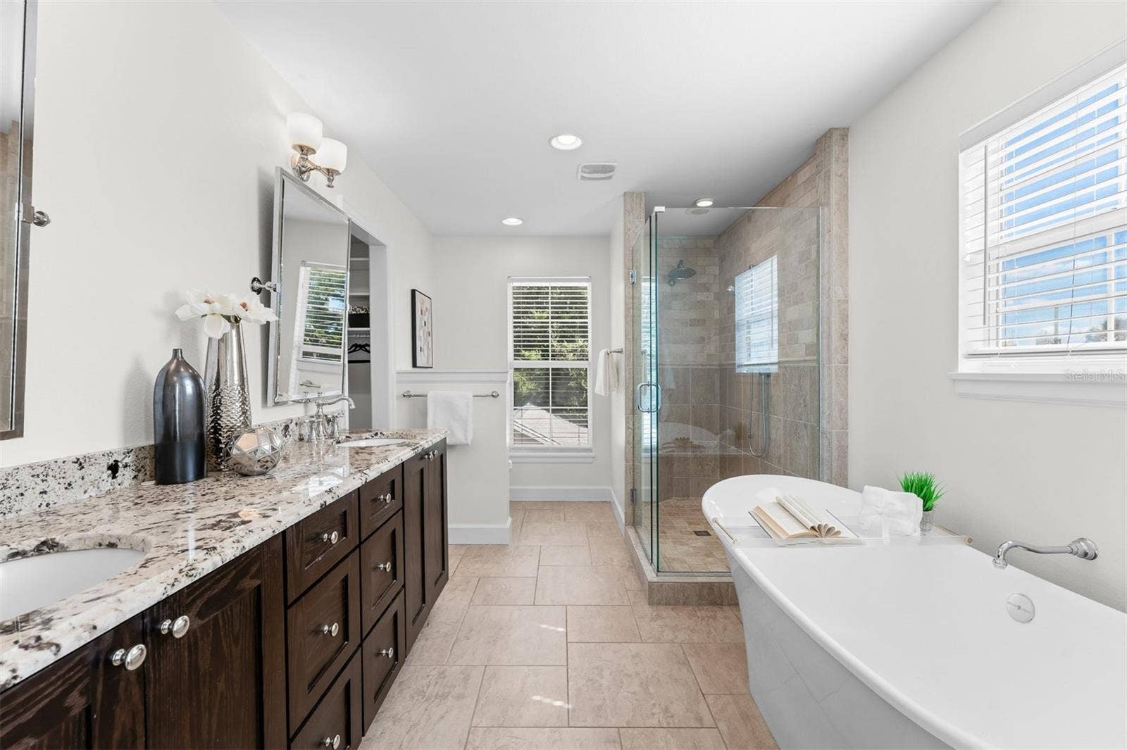 1629 DORMONT LANE, Orlando, FL 32804 1629 DORMONT LANE, Orlando, FL 32804