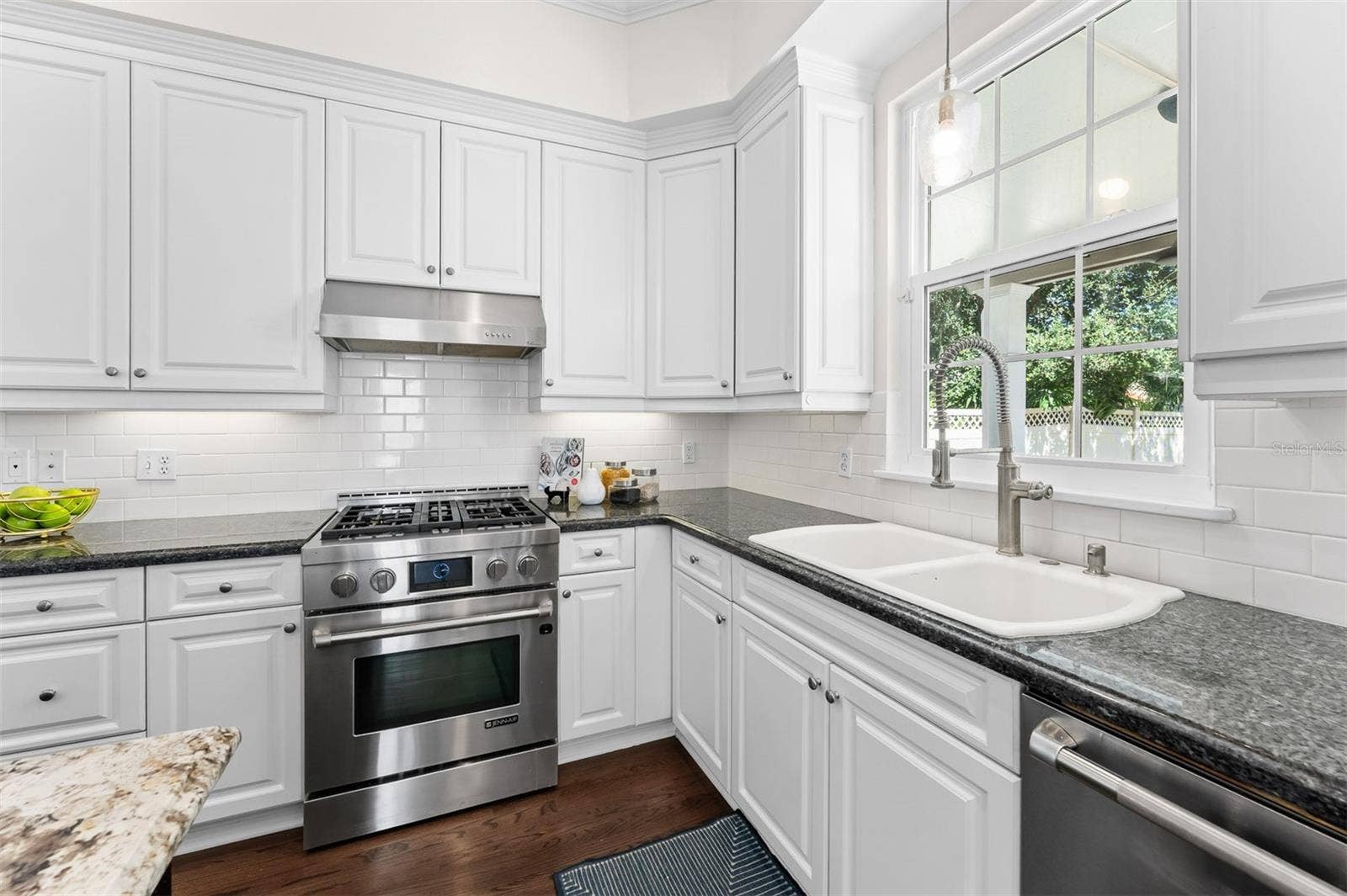 1629 DORMONT LANE, Orlando, FL 32804 1629 DORMONT LANE, Orlando, FL 32804