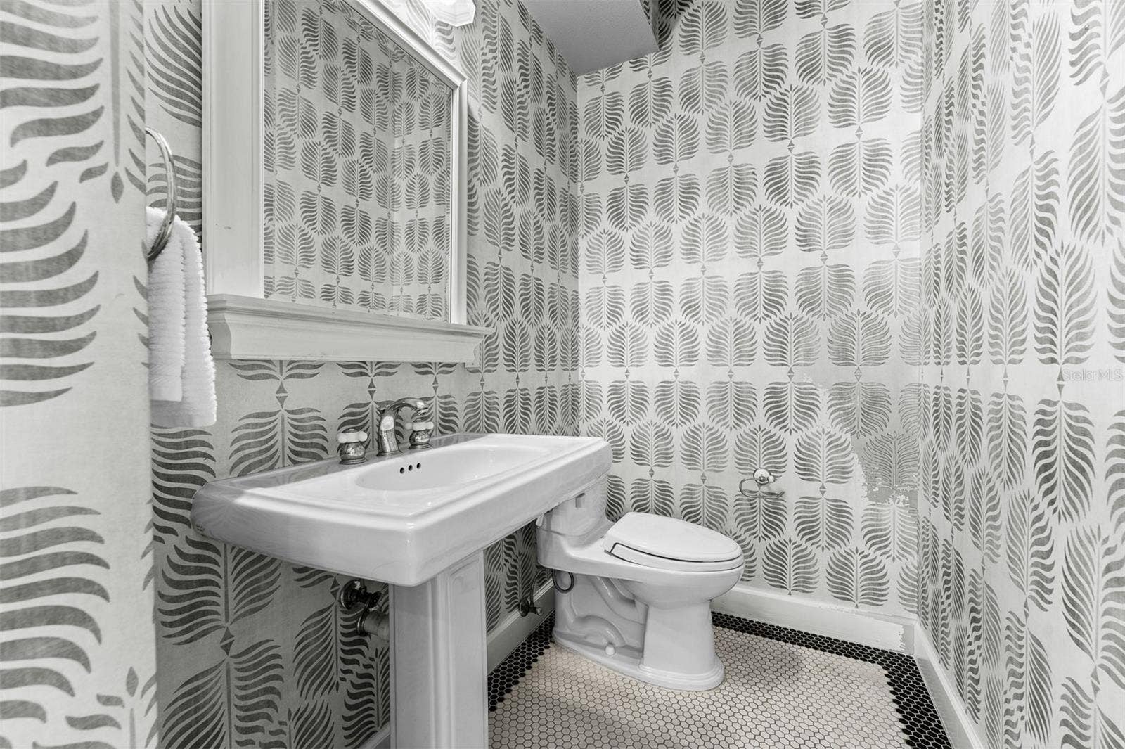 1629 DORMONT LANE, Orlando, FL 32804 1629 DORMONT LANE, Orlando, FL 32804