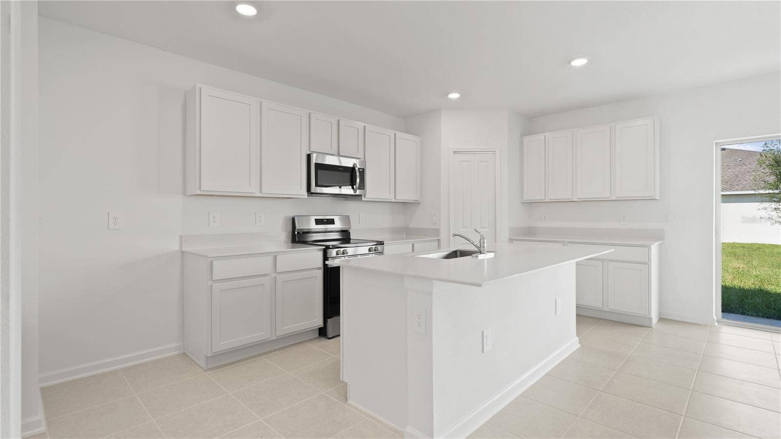 1625 WILLOW GARDEN LOOP, Eustis, FL 32726