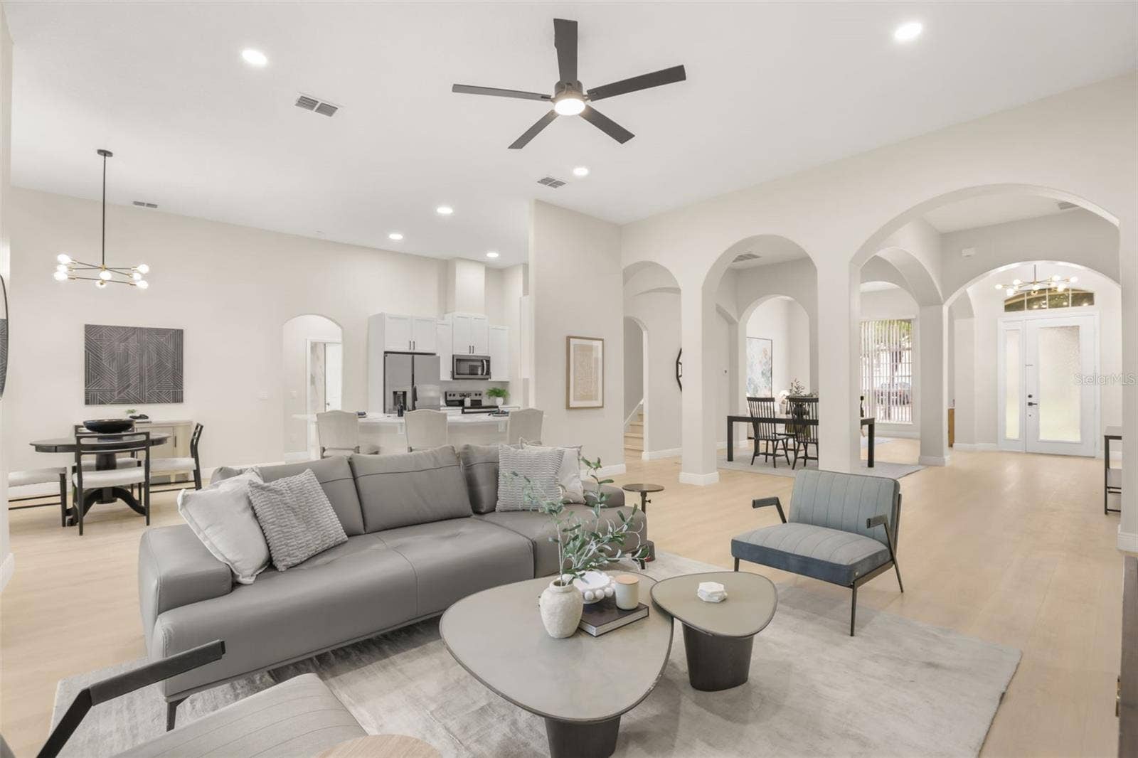 2196 LAUREL BLOSSOM CIRCLE, Ocoee, FL 34761