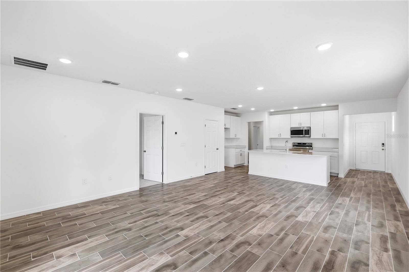 2301 LEELA CIRCLE, Tavares, FL 32778 2301 LEELA CIRCLE, Tavares, FL 32778