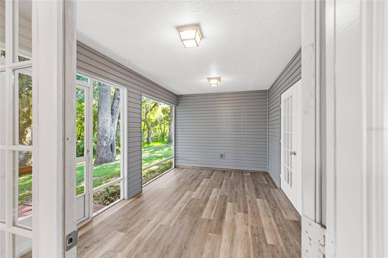 32656 OAK PARK DRIVE, Leesburg, FL 34748 32656 OAK PARK DRIVE, Leesburg, FL 34748