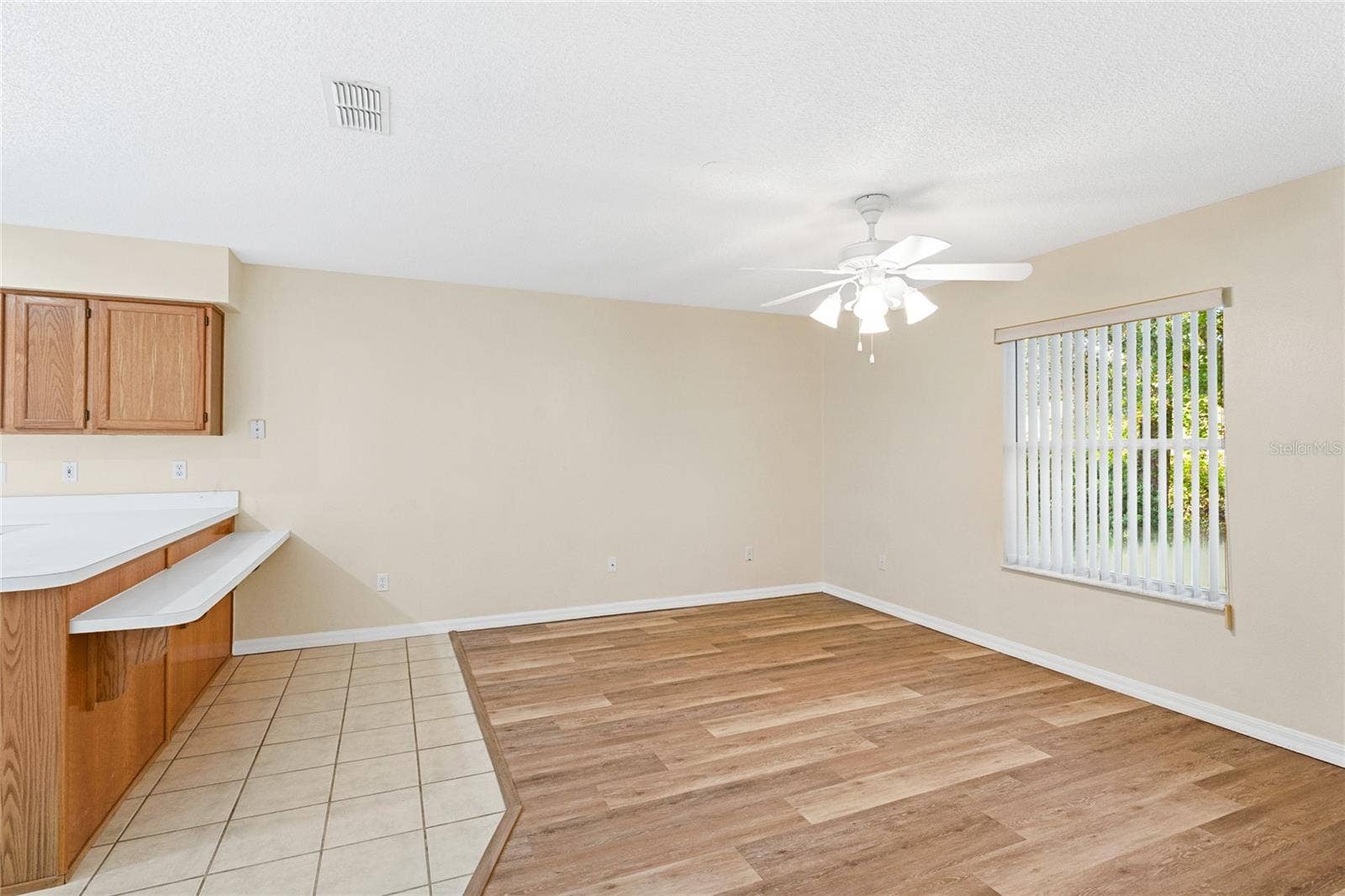32656 OAK PARK DRIVE, Leesburg, FL 34748 32656 OAK PARK DRIVE, Leesburg, FL 34748