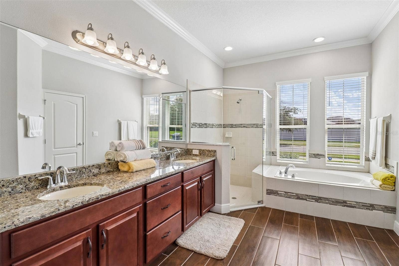 121 HARVEST GATE BOULEVARD, Groveland, FL 34736 121 HARVEST GATE BOULEVARD, Groveland, FL 34736