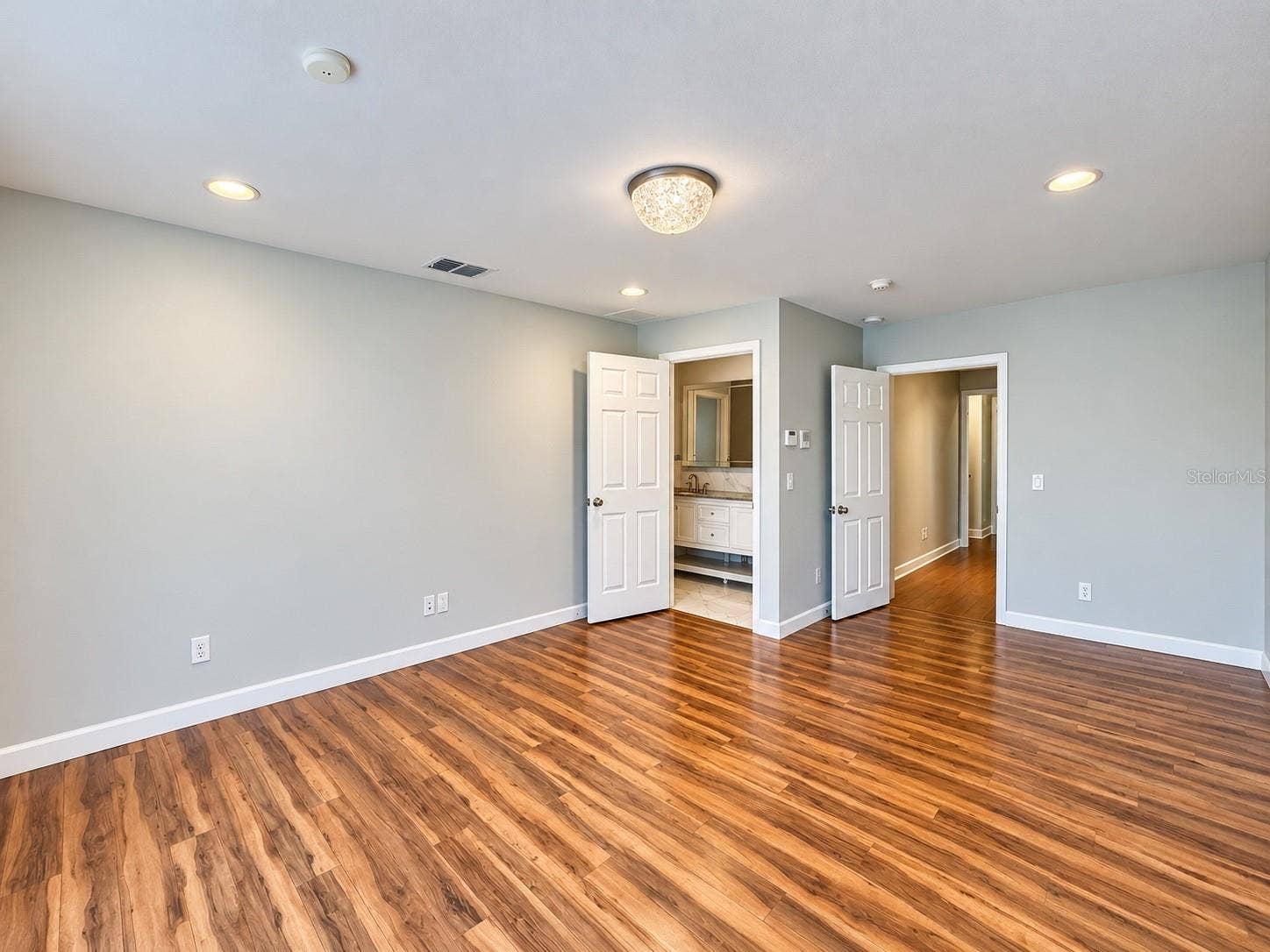 884 N LAKE STERLING COURT, Casselberry, FL 32707 884 N LAKE STERLING COURT, Casselberry, FL 32707