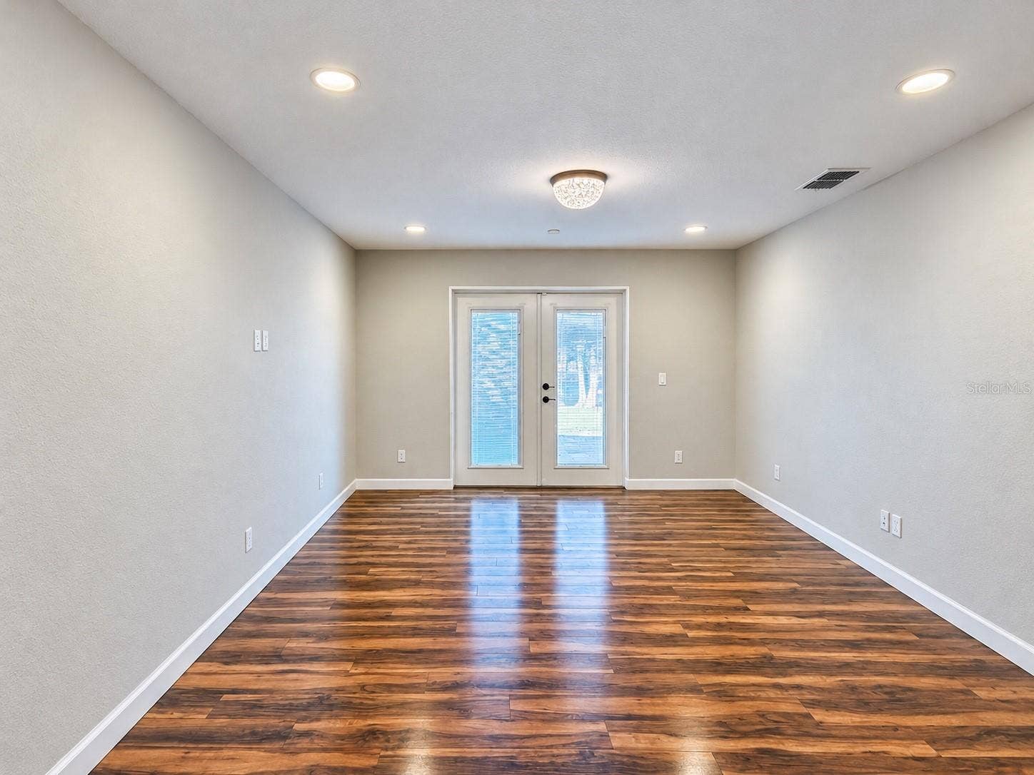 884 N LAKE STERLING COURT, Casselberry, FL 32707 884 N LAKE STERLING COURT, Casselberry, FL 32707