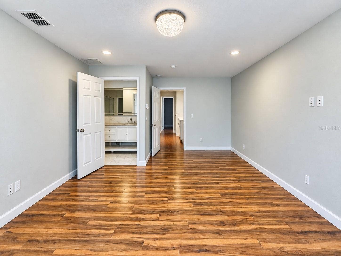 884 N LAKE STERLING COURT, Casselberry, FL 32707 884 N LAKE STERLING COURT, Casselberry, FL 32707