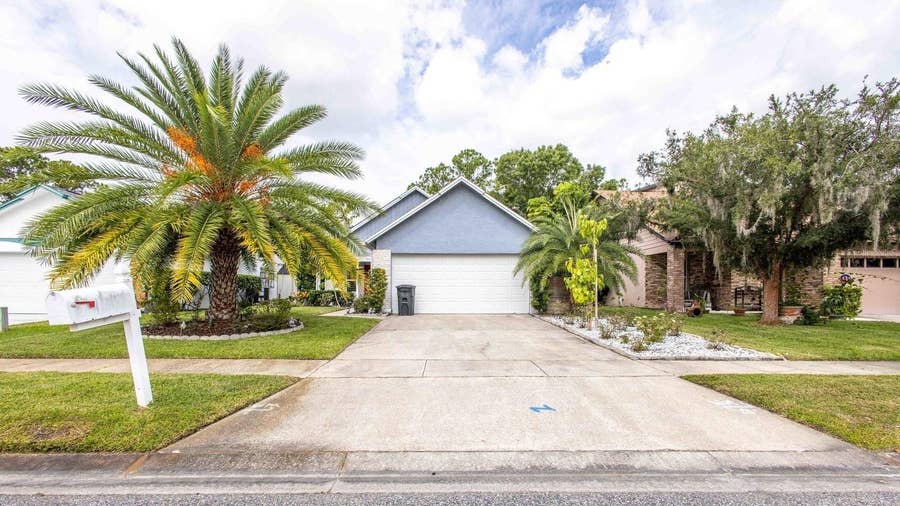 Property photo for 884 N LAKE STERLING COURT, Casselberry, FL