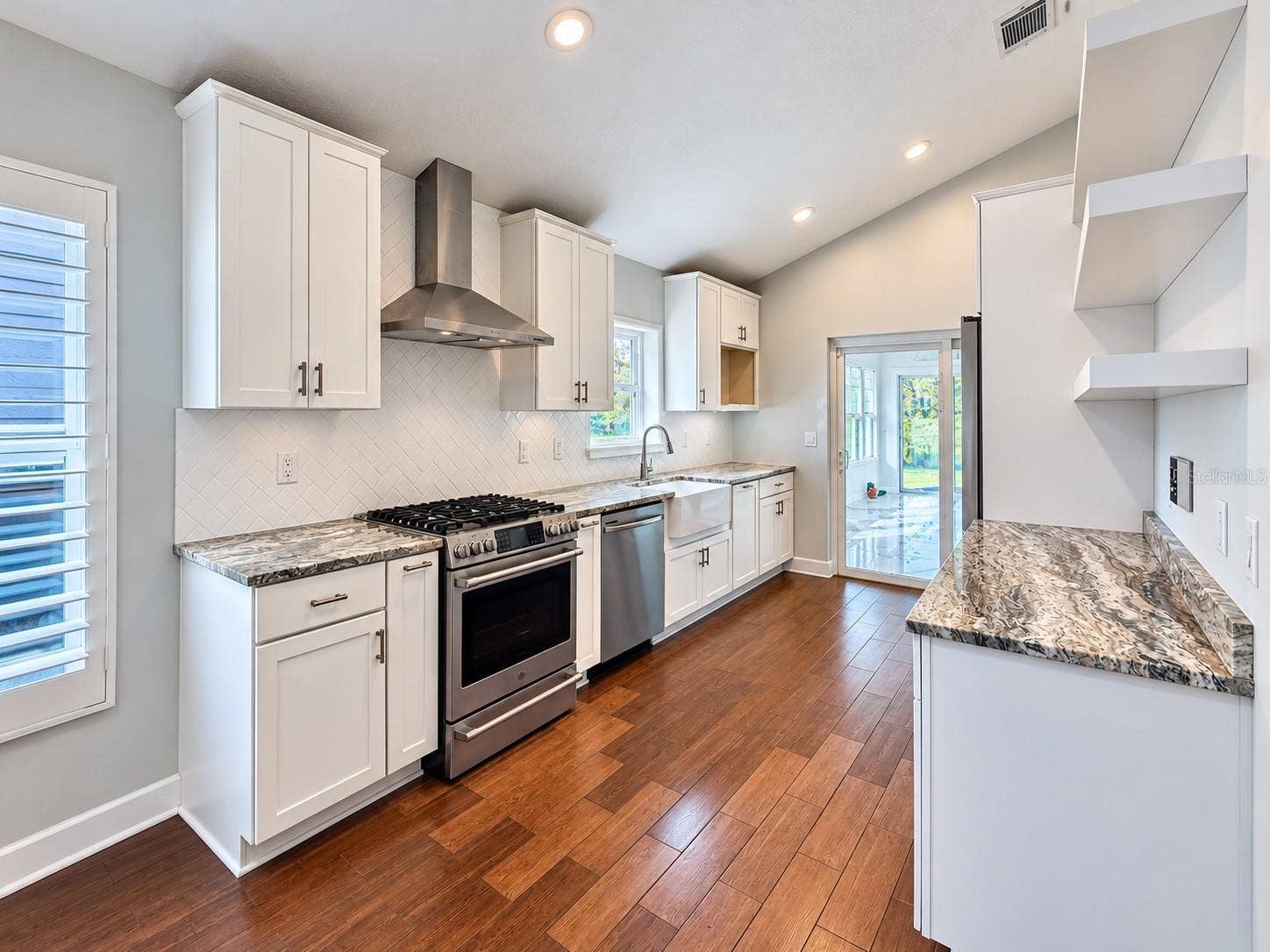 884 N LAKE STERLING COURT, Casselberry, FL 32707 884 N LAKE STERLING COURT, Casselberry, FL 32707