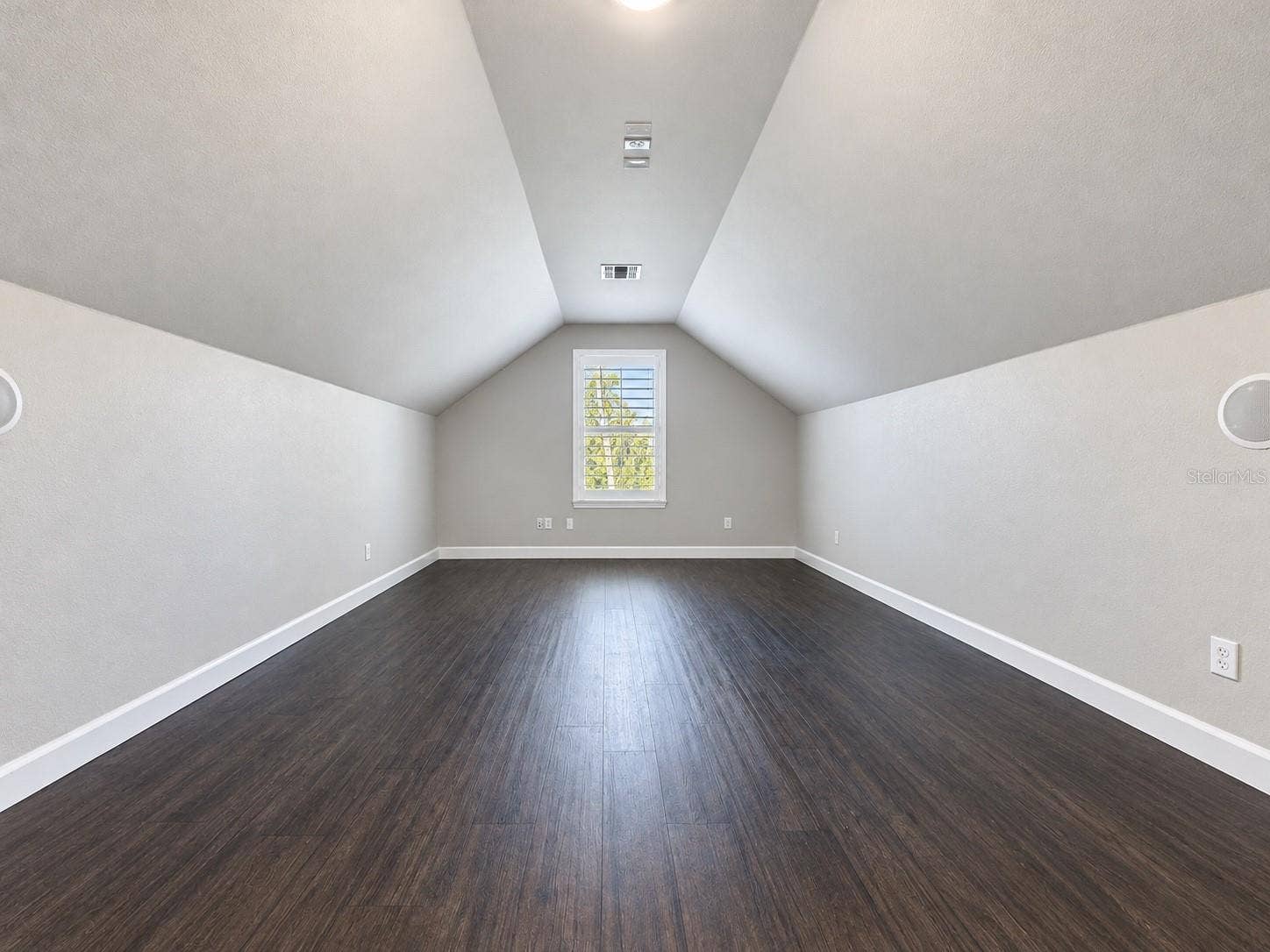 884 N LAKE STERLING COURT, Casselberry, FL 32707 884 N LAKE STERLING COURT, Casselberry, FL 32707