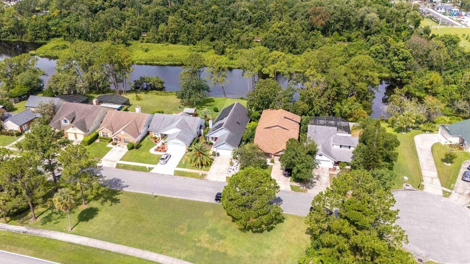 884 N LAKE STERLING COURT, Casselberry, FL 32707 884 N LAKE STERLING COURT, Casselberry, FL 32707