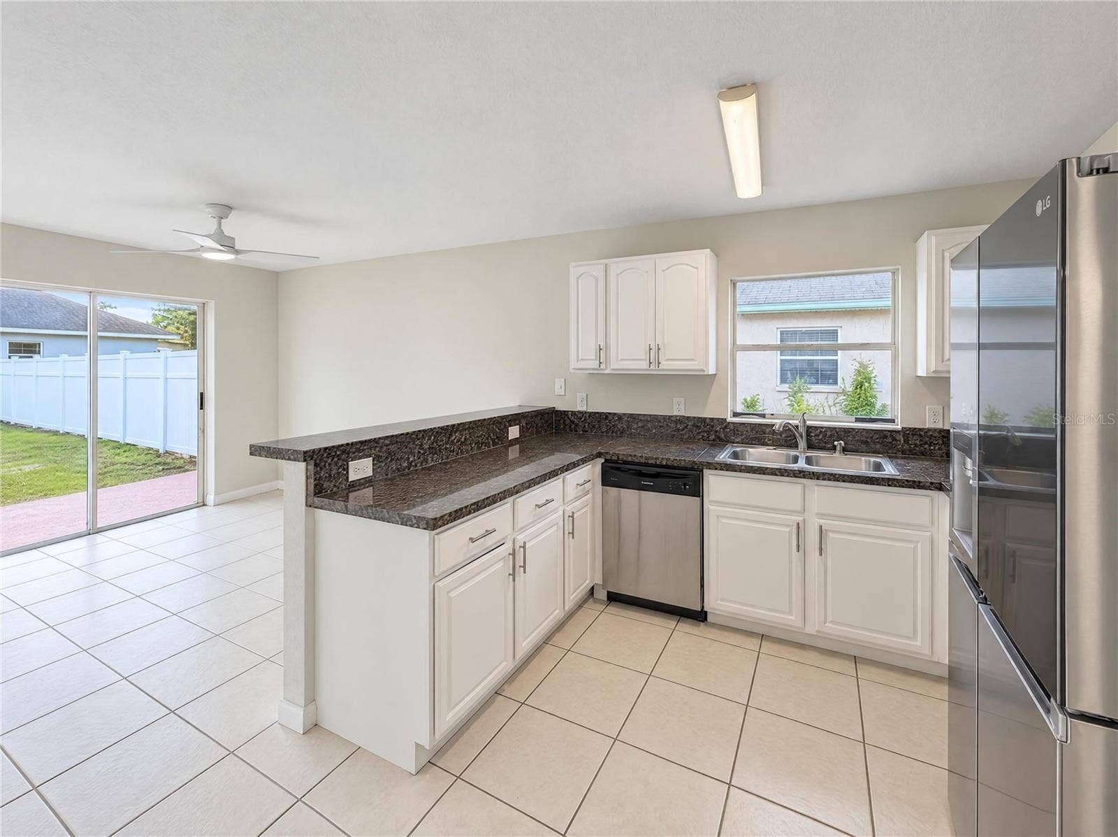 2949 ILLINOIS AVENUE, Lakeland, FL 33803 2949 ILLINOIS AVENUE, Lakeland, FL 33803