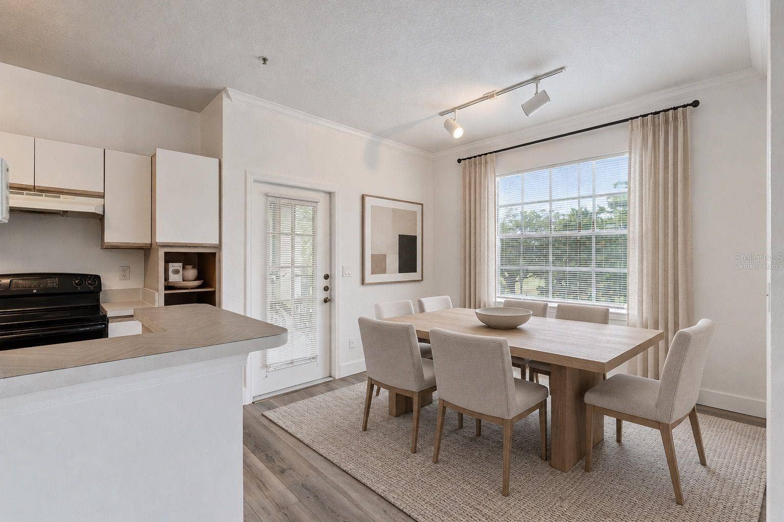 2558 ROBERT TRENT JONES DRIVE, #1435, Orlando, FL 32835 virtually staged
