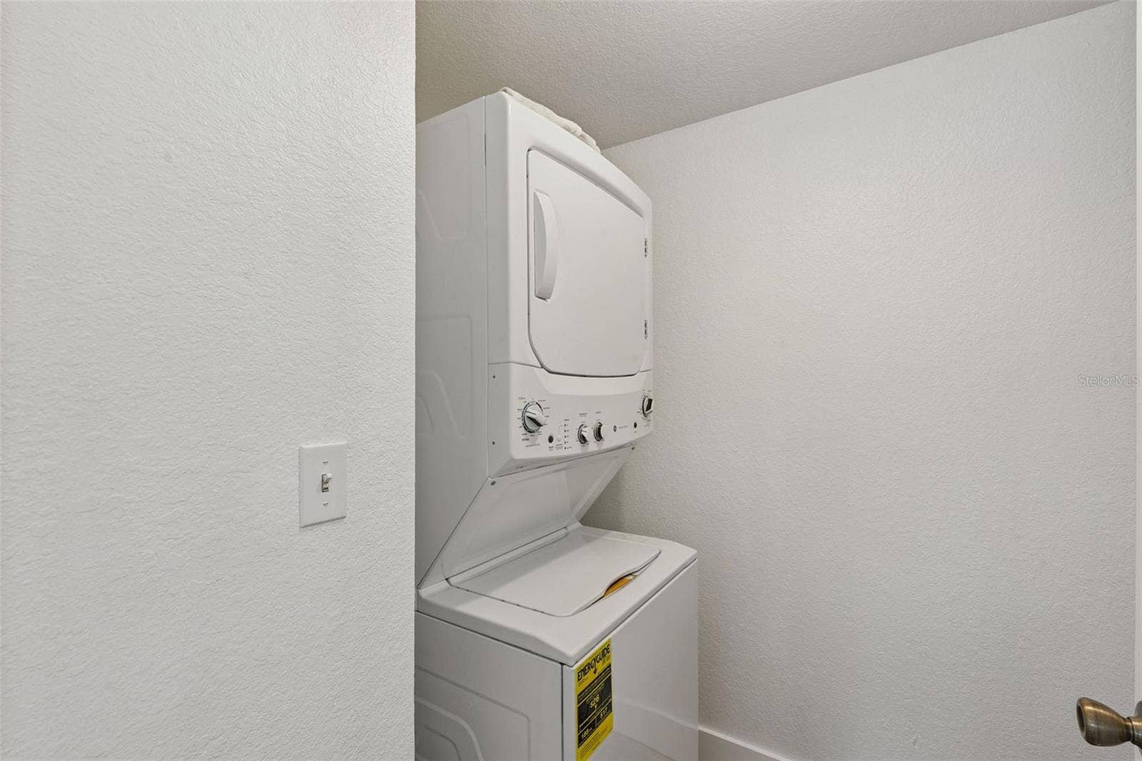 2558 ROBERT TRENT JONES DRIVE, #1435, Orlando, FL 32835 2558 ROBERT TRENT JONES DRIVE, #1435, Orlando, FL 32835