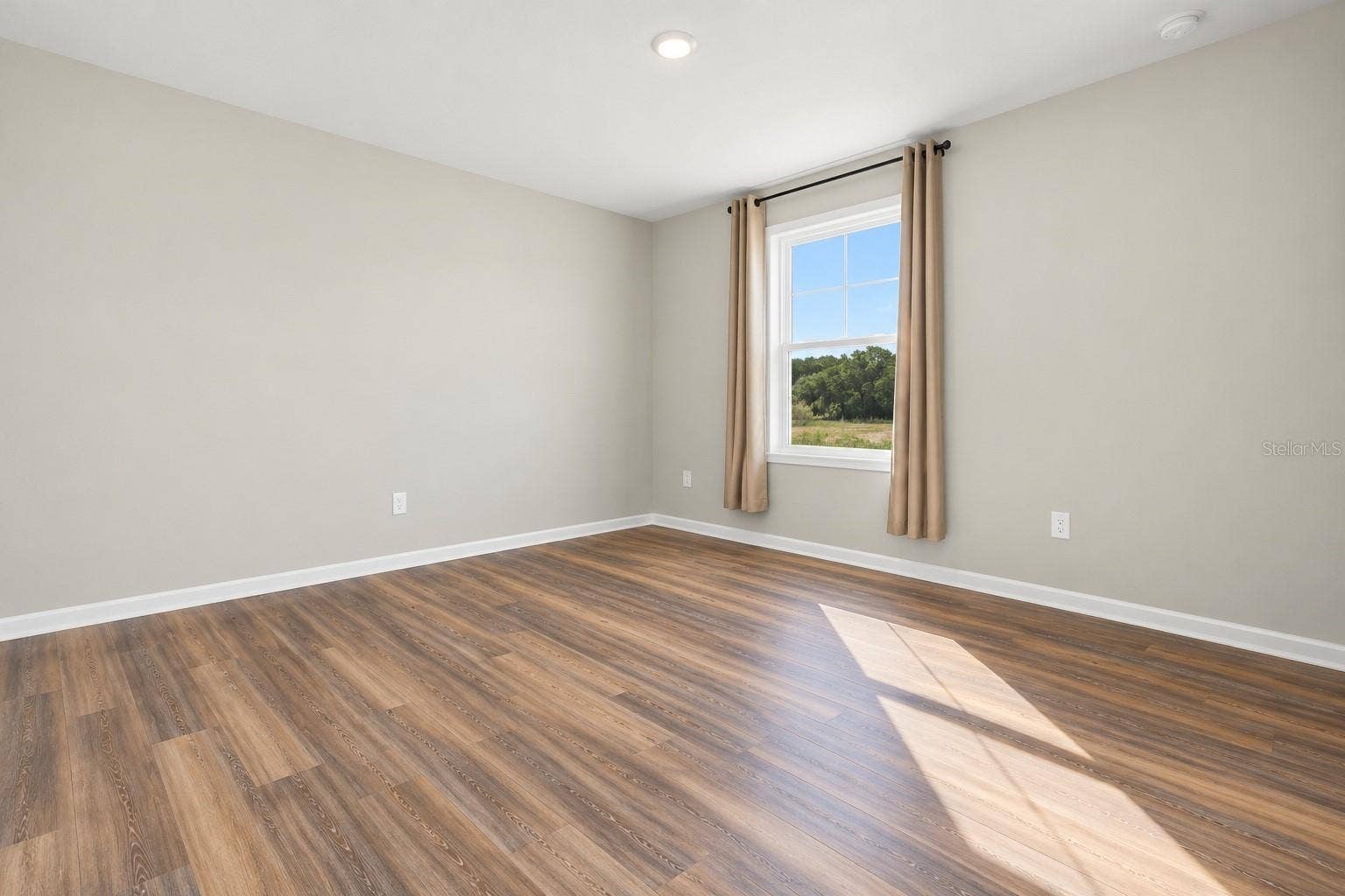718 EAGLE LANDING BOULEVARD, Winter Haven, FL 33880 718 EAGLE LANDING BOULEVARD, Winter Haven, FL 33880