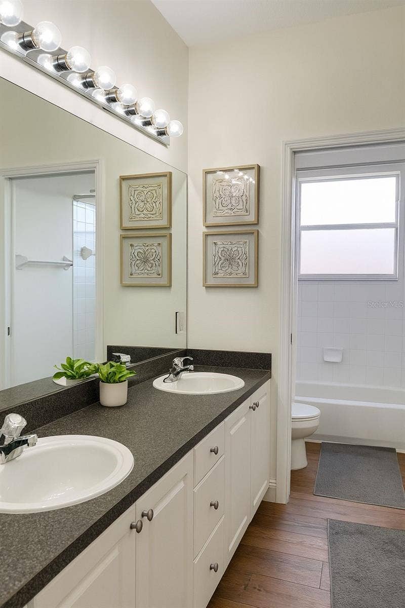 946 TUSCAN HILLS BOULEVARD, Davenport, FL 33897