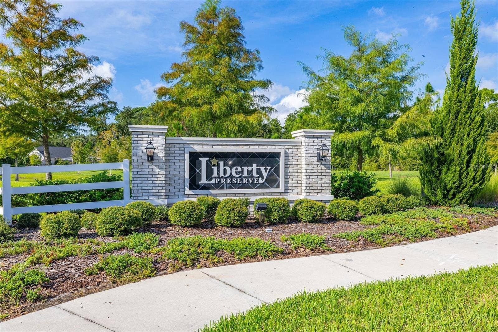 9404 REVERE AVENUE, Leesburg, FL 34788 9404 REVERE AVENUE, Leesburg, FL 34788