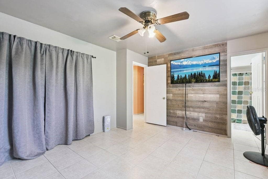 8509 LYONIA DRIVE, Orlando, FL 32829