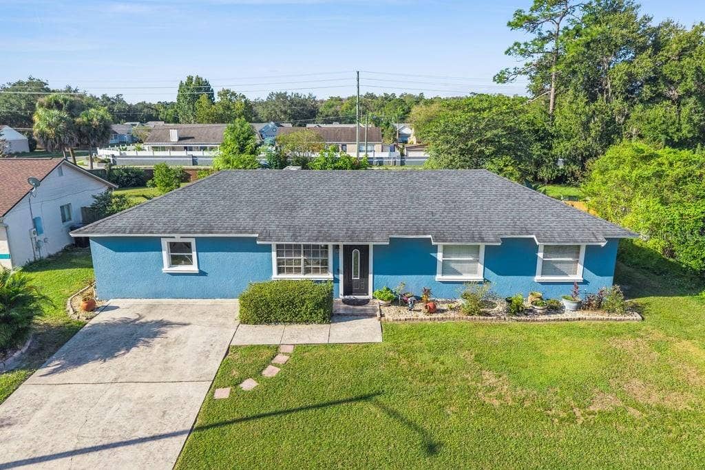 8509 LYONIA DRIVE, Orlando, FL 32829