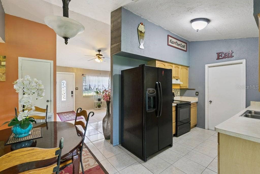 8509 LYONIA DRIVE, Orlando, FL 32829