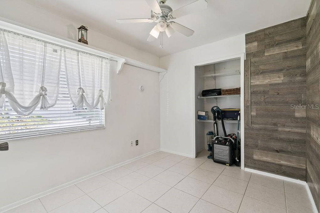 8509 LYONIA DRIVE, Orlando, FL 32829
