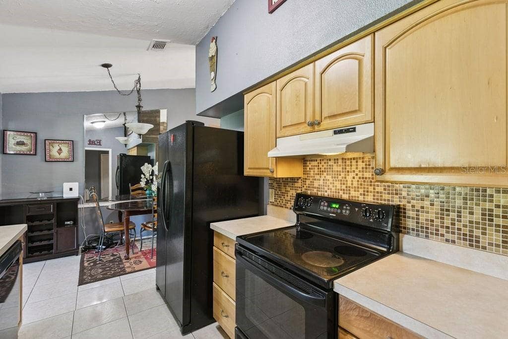 8509 LYONIA DRIVE, Orlando, FL 32829