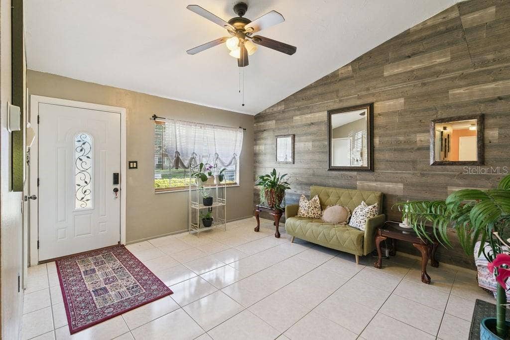 8509 LYONIA DRIVE, Orlando, FL 32829